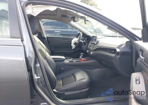 2021 Nissan Altima Sr Fwd z USA, uszkodzony, nr VIN 1N4BL4CV7MN382766